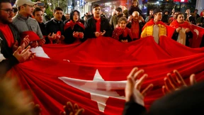 Politiker nehmen Deutsch-Türken in die Pflicht