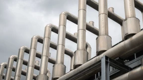 Deutschlands Gasspeicher werden wieder angezapft