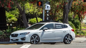 Apple knipst aus Rucksäcken