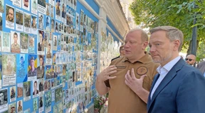 Zwölf Stunden in Kiew