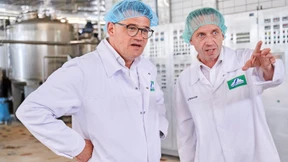 Polittour zwischen Spundekäs, Kefir und Joghurt