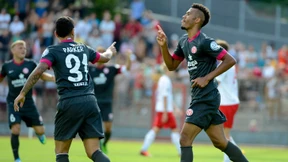 Scharfer Haarschnitt, scharfer Schuss 