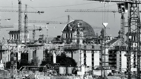 Auferstanden aus Ruinen