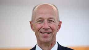 Hessens Kultusminister fordert Altersgrenze für Social Media