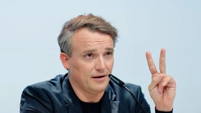 Die Gehälter der Dax-Chefs steigen deutlich an