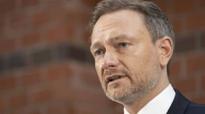 Lindner präzisiert Benzinrabatt