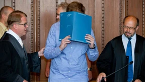 Lange Haft für Fußballfan nach Feuerlöscher-Attacke