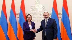 Pelosi besucht Armenien
