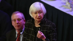 Notenbank-Chefin Yellen hält an Zinserhöhungen fest