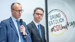 Was sagt Merz zum Wechsel des Generalsekretärs?