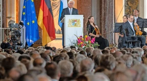 Steinmeier warnt vor Verfassungsgleichgültigkeit