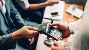 Auch Deutschland wird zum Kartenzahler-Land