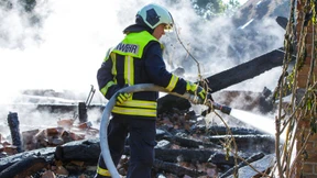 Ermittler finden Brandbeschleuniger