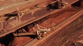 Australiens Bergbaugigant gibt teure Wette auf Kupfer ab