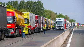 Jetzt streiken auch die Lkw-Fahrer