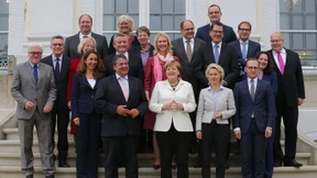 Große Koalition fällt erstmals unter 50 Prozent