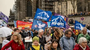 Tausende fordern Frieden in der Ukraine und in Gaza