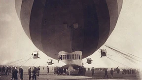 Mit der VR-Brille in den Zeppelin einsteigen