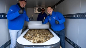 Das ist die größte geöffnete Fischkonserve der Welt