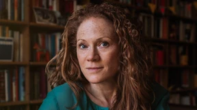 Wie hatte sie so naiv sein können? Alexa Hennig von Lange über ihren Roman „Die karierten Mädchen“