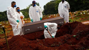 Schutzmasken saugen die Tränen auf