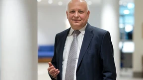 Metzler mag durchaus Derivate