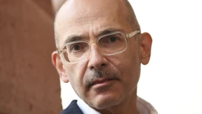 Wenn der eine oder andere Kritiker schlucken muss: Paul Ingendaay spricht mit Maxim Biller über das Handwerk des Schreibens