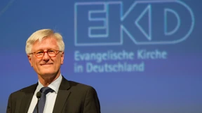 EKD-Vorsitzender kritisiert Managergehälter