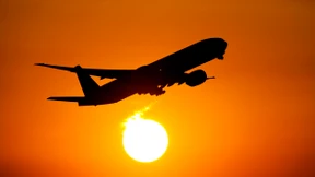 Geht zur Sommerreisewelle das Kerosin aus?