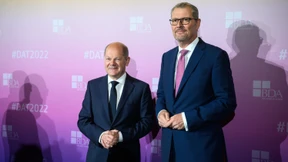 Die Wirtschaft sucht Distanz