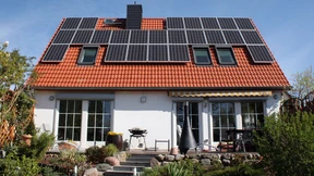 Heizen mit Strom aus Sonne und Wind