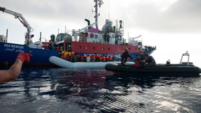 Auch Spanien weist Rettungsschiff „Lifeline“ ab