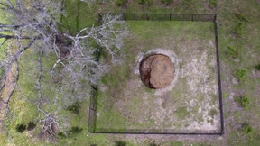 Die Erde öffnet sich wieder