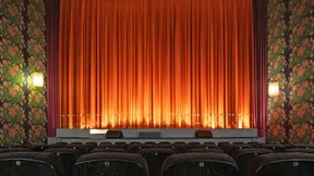 Festivals im Saal, im Hof und vor der Zitadelle