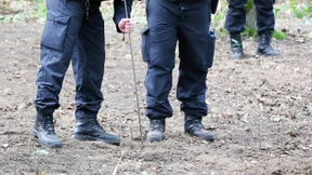 Vermisste junge Männer nahe Steinbruch aufgefunden