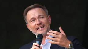 Lindner für Verlängerung der Strompreisbremsen bis zum Frühjahr