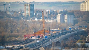 Fast fertig, aber an drei Wochenenden gesperrt