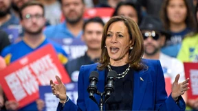 Harris sagt „Lasst uns die Demokratie retten“, aber „Nobody gives a shit“