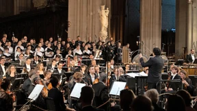 Als ob der Raum der Kathedrale mitsingt