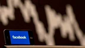 Facebook-Aktie stürzt ab 