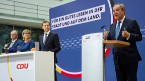 Mit Attacken in die letzte Woche