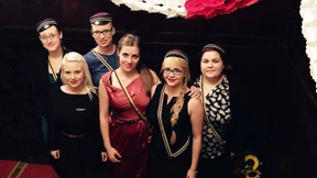 Jung, weiblich, korporiert