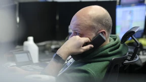 Dax fällt, S&P 500 minus 4 Prozent, Bitcoin noch schwächer