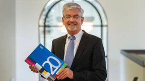 Weil man kein Sparkonto mehr plündern kann