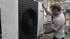 Die Nachfrage nach Wärmepumpen bricht um 60 Prozent ein