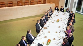 Mehr Kuscheln mit Karlsruhe?