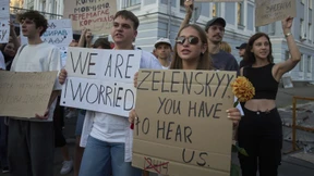 Wie Selenskyj versucht, auf die Demonstranten zuzugehen