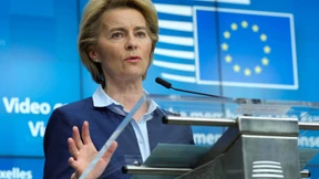 Von der Leyen stellt Corona-Programm vor