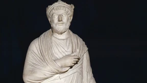 Geschichtslektüren aus der Asche des Lebens