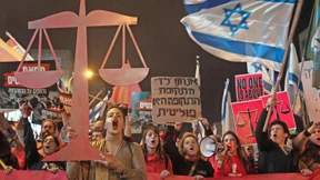 In den Bars in Tel Aviv wird jetzt über Politik diskutiert